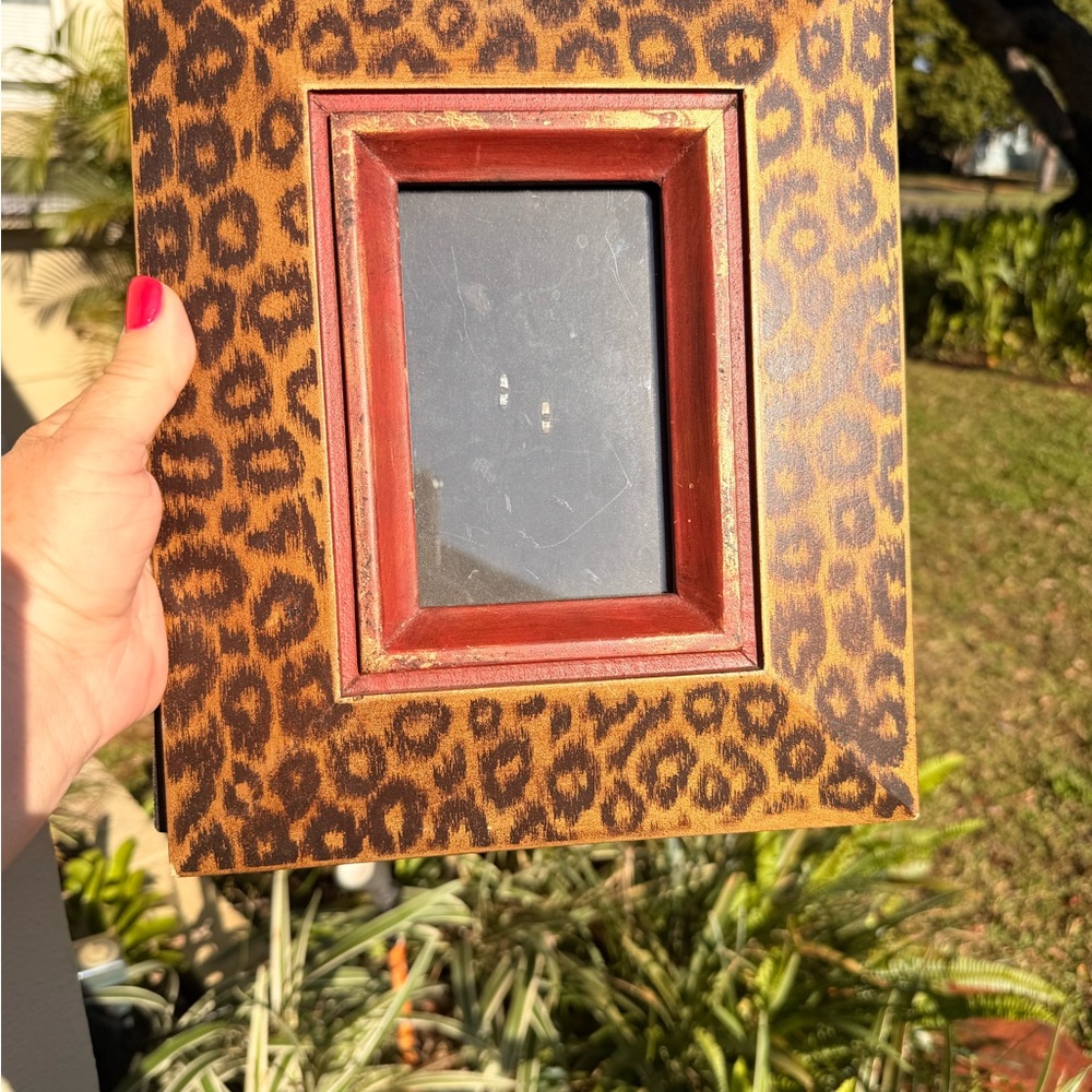 Pier 1 Imports Leopard Print Photo Frame with Red Inner Trim - Picture 2 of 9